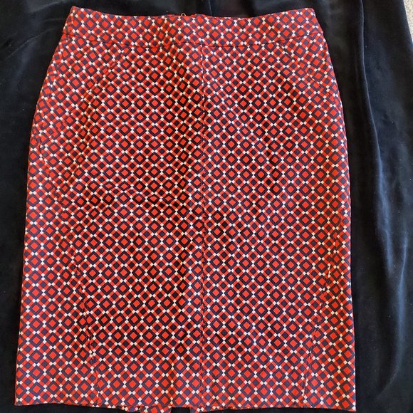 Ann Taylor Navy/Red/White Mid Length Slimming Skirt w/Back Zipper Size 0 NEW! - Picture 1 of 4